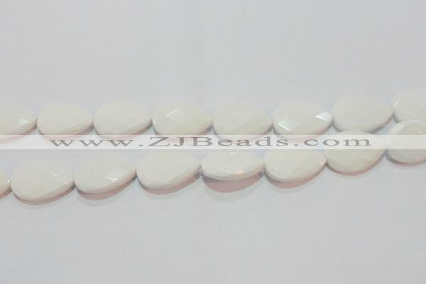 CAG7267 15.5 inches 15*20mm faceted flat teardrop white agate beads