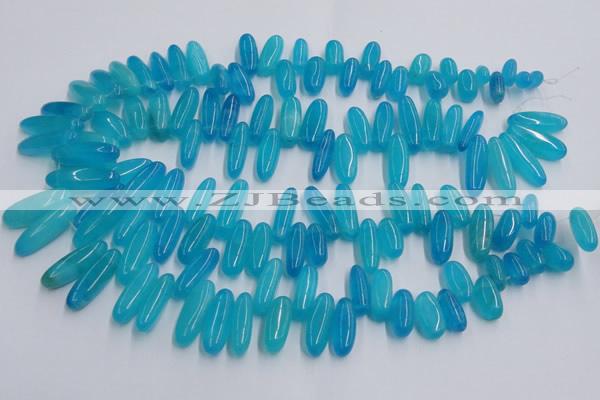 CCH500 15.5 inches 6*18mm - 8*25mm dyed white jade chips beads