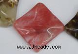 CCY228 15.5 inches 30*30mm wavy diamond volcano cherry quartz beads
