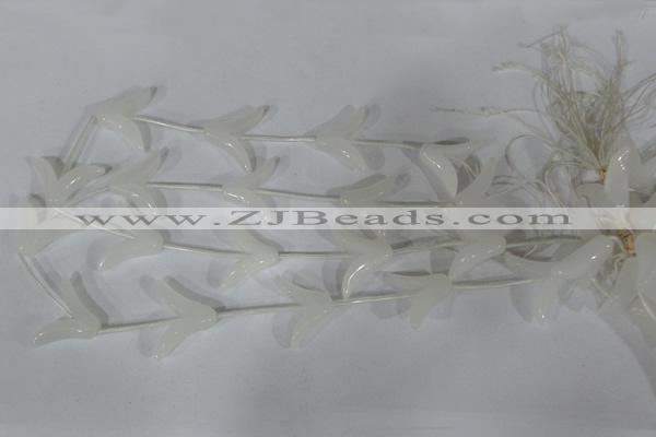 CFG502 15.5 inches 20*26mm carved flower white jade beads
