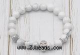 CGB7390 8mm white howlite bracelet with skull for men or women