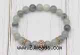 CGB7504 8mm seaweed quartz bracelet with skull for men or women