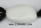 CNG88 15.5 inches 13*18mm - 25*35mm nuggets black & white agate beads