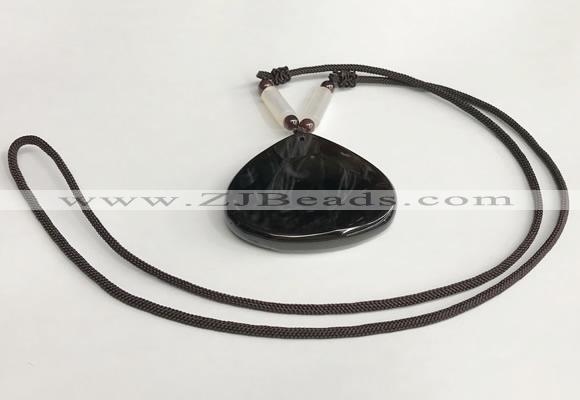 NGP5672 Agate flat teardrop pendant with nylon cord necklace