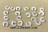 Shel17 8*10mm Natural White Shell Alphabet Letter Pendant